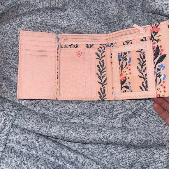 Vera Bradley Women's Cotton RFID Riley Compact Wallet Paradise Coral - Picture 5 of 8